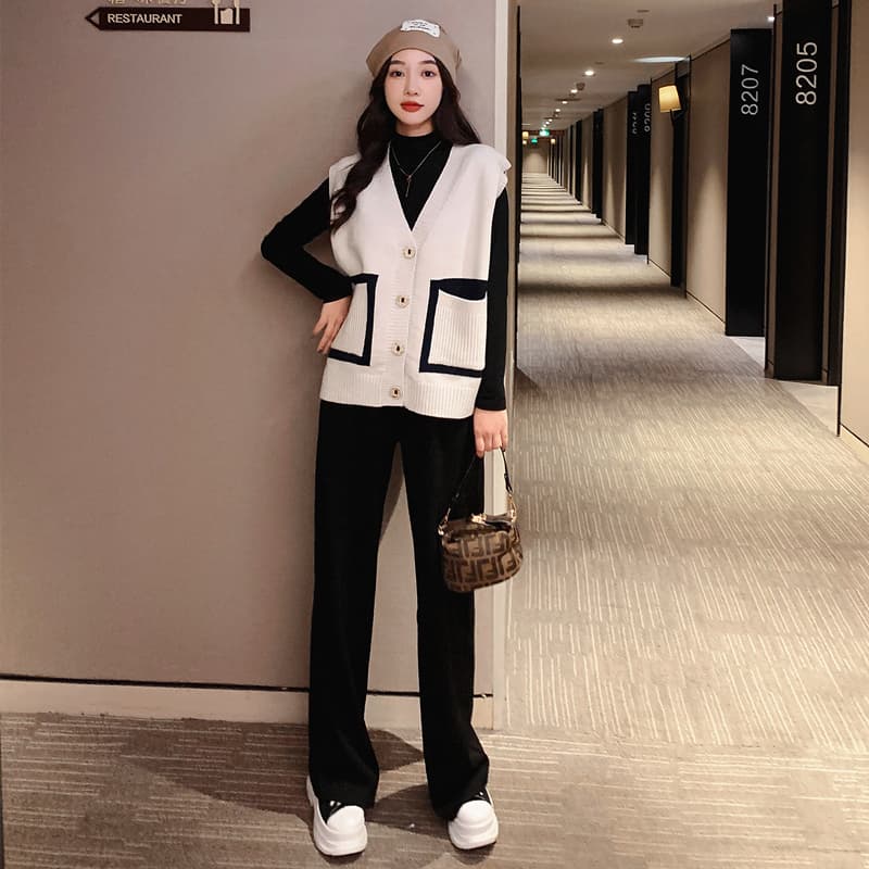 ニットベスト 配色デザイン前開きニットベスト