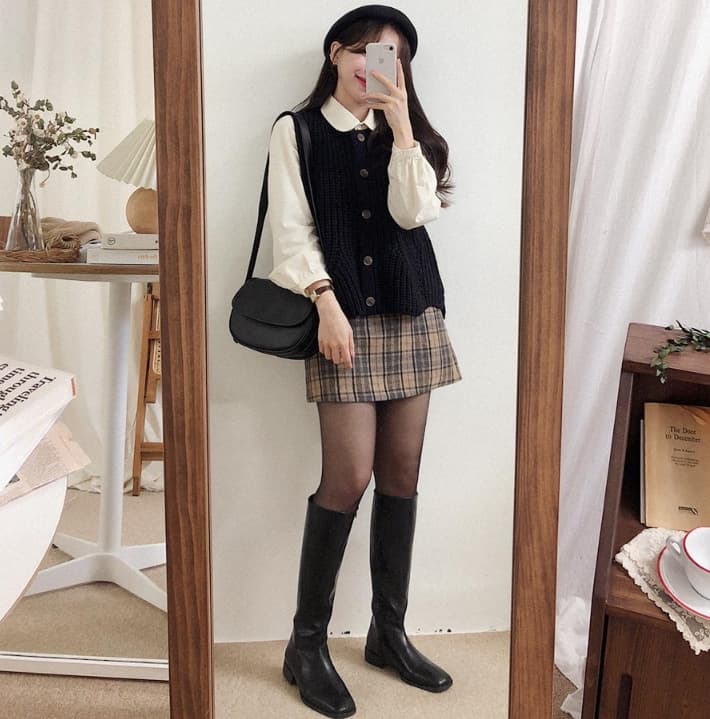 ニットベスト こだわり手編みリブ編みボタン付きベスト