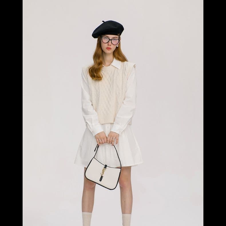 ニットベスト 冬のぬくもりケーブル編みベスト