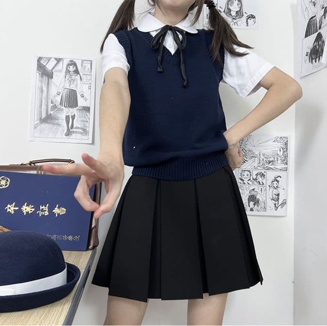 ニットベスト やわらか仕立ての　かわいいスクールニットベスト