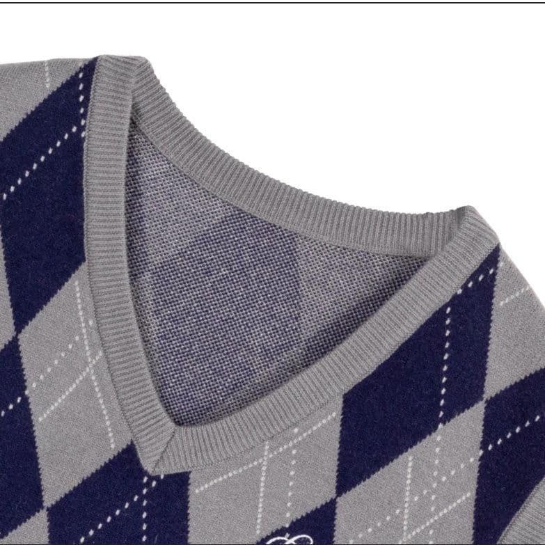 ニットベスト 菱形模様の学院風ニットベスト