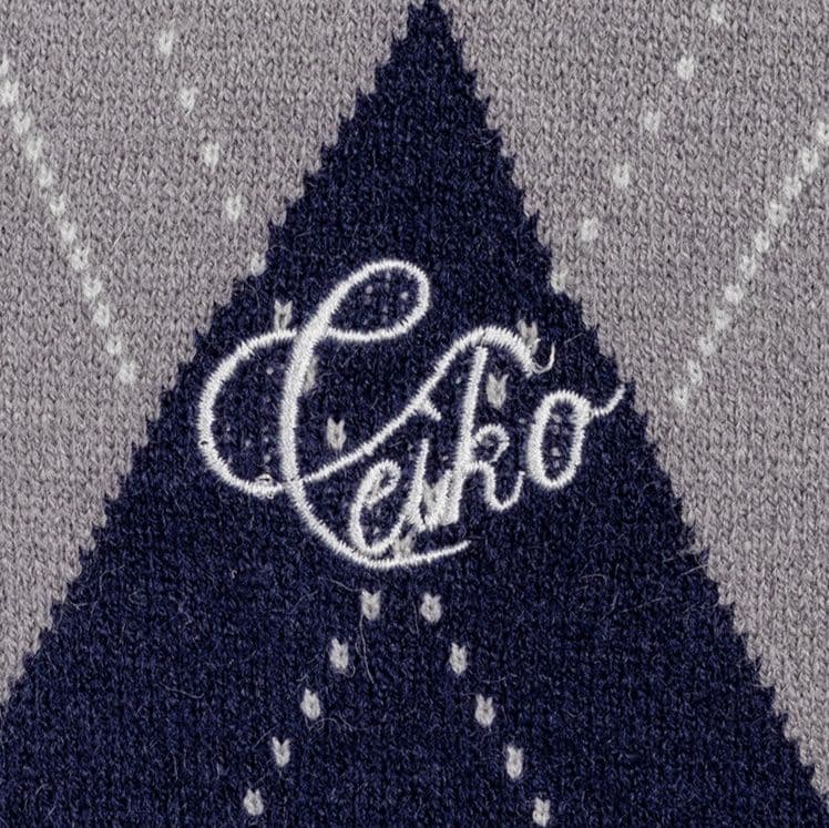 ニットベスト 菱形模様の学院風ニットベスト