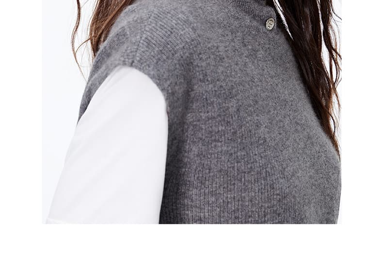 襟元ボタン付き上質ニットベスト
