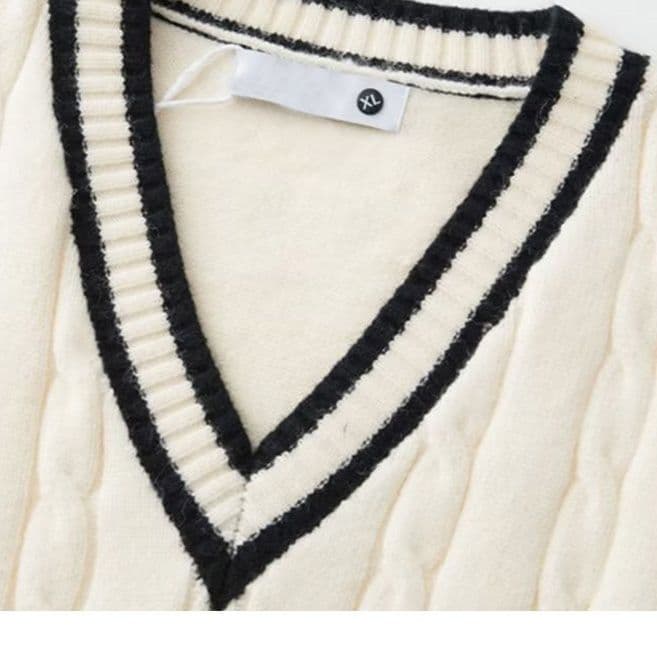 ニットベスト アカデミック縄編みベスト