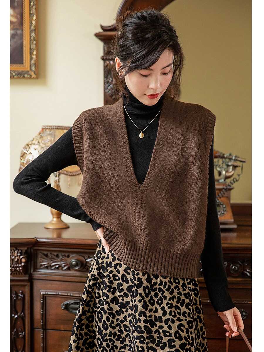 ニットベスト 重ね着上品深まる深Vベスト
