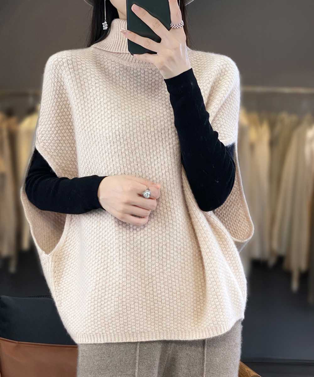 白ニットベスト タートルネック重ね着風ジレ