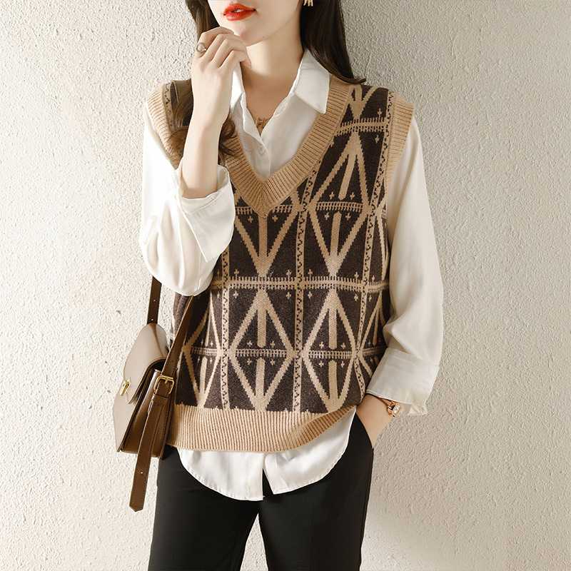 ニットベスト 幾何学模様ゆったりニットベスト