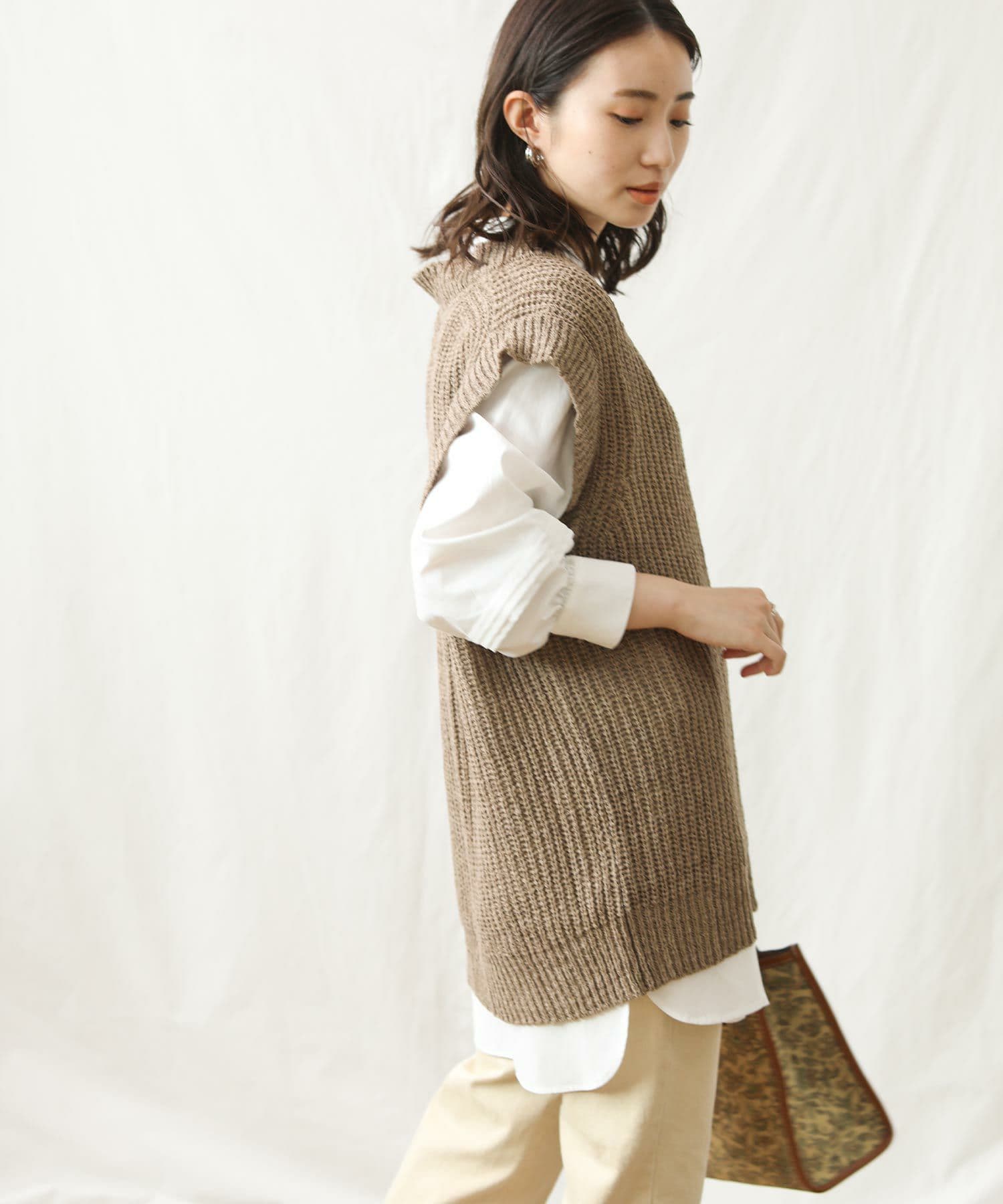 ニットベスト 柔らか風合いのゆったりベスト