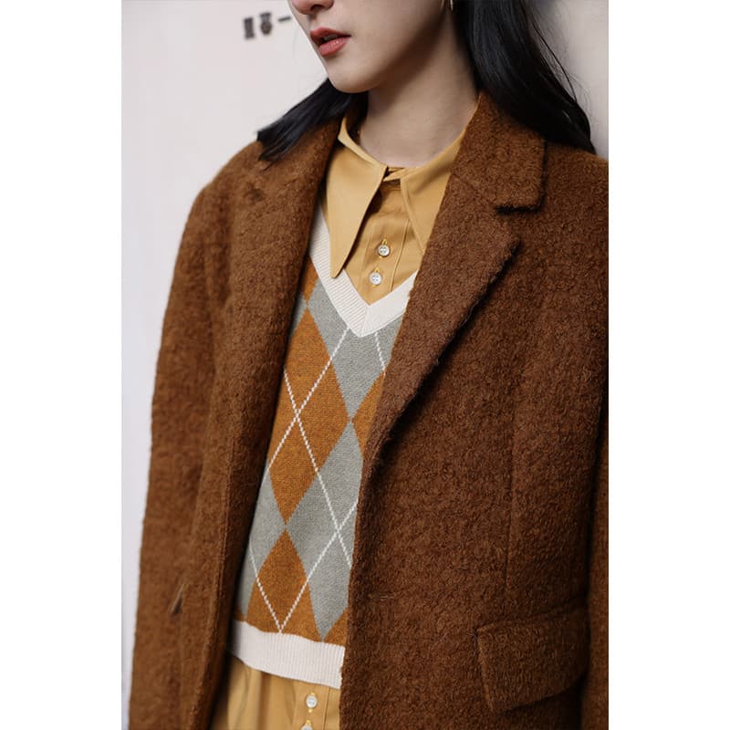 ニットベスト 菱形模様の上質なニットベスト