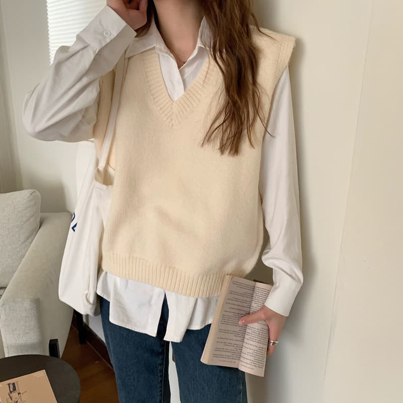 ニットベスト 冬の彩り 定番ニットベスト