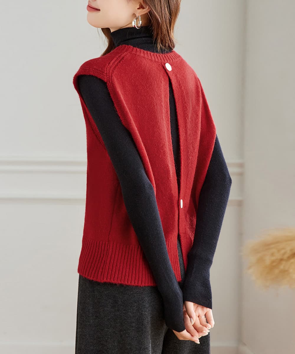 グレー ケーブル編み ニットベスト 背面ボタン