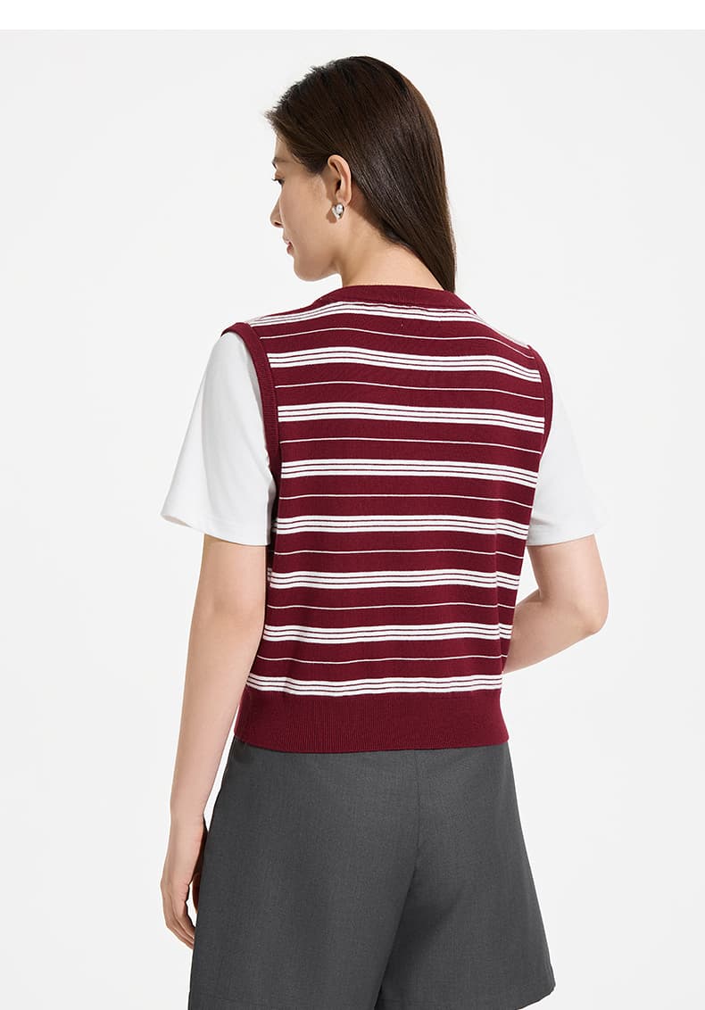 ニットベスト 優雅な横縞模様のカットソー＆ニットベスト