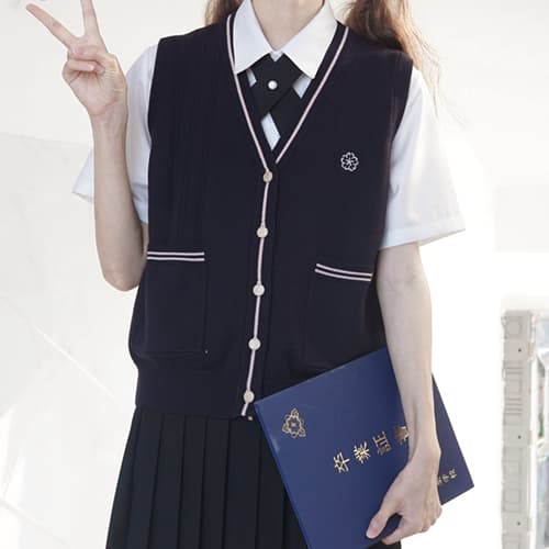 ニットベスト 花モチーフ制服風ニットベスト