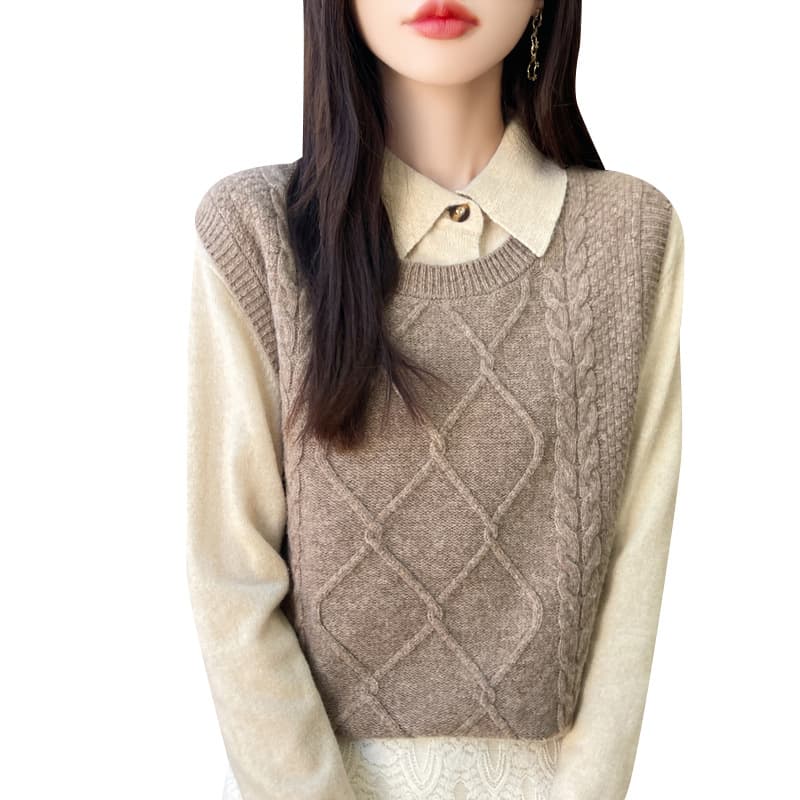 ニットベスト ケーブル編みの上質ニットベスト