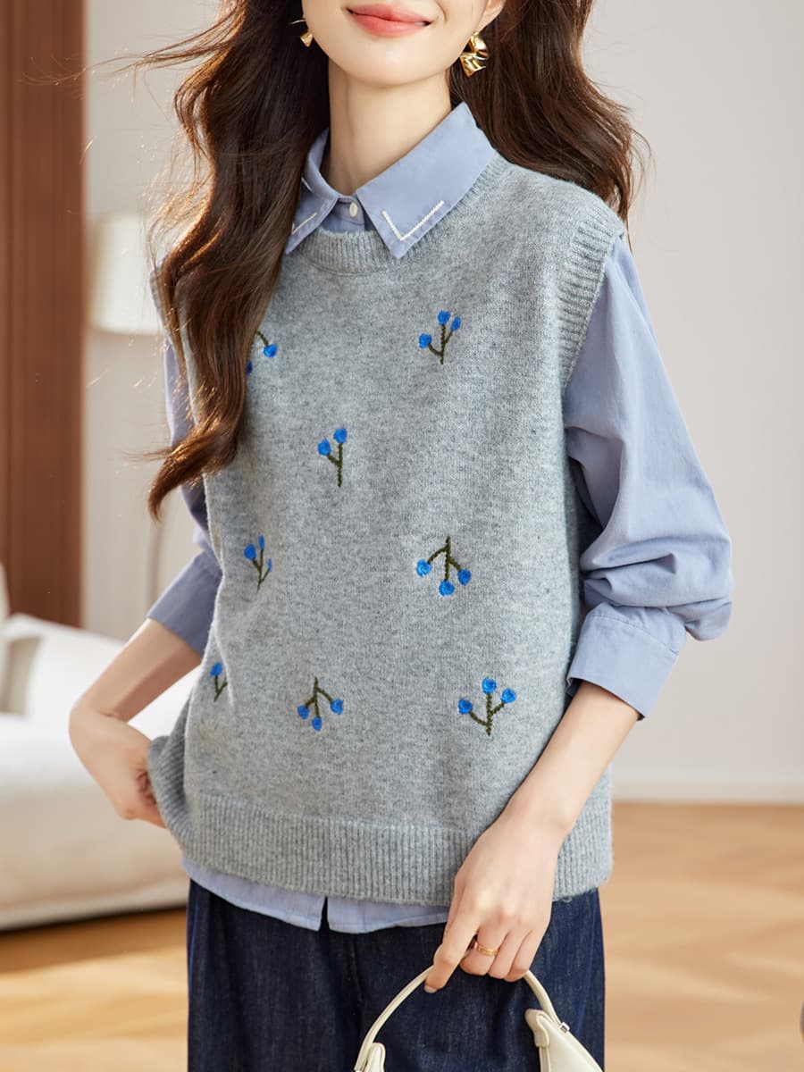 小花刺繍入り上質ニットベスト