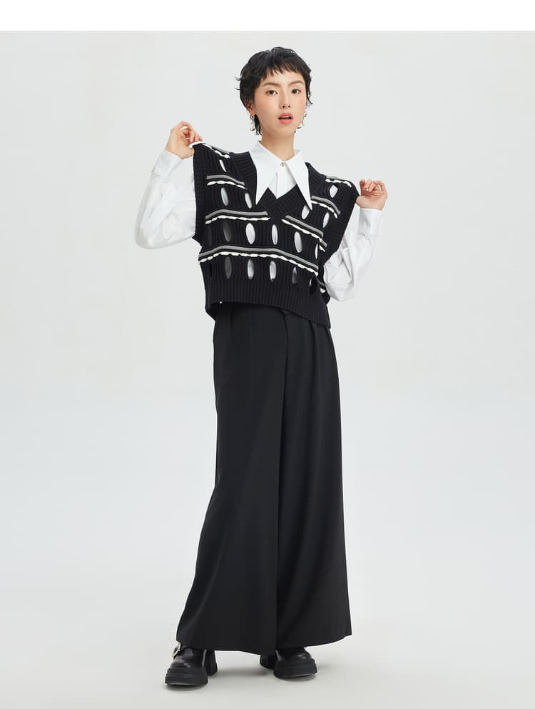 ニットベスト 透かし編み装飾デザインニットベスト