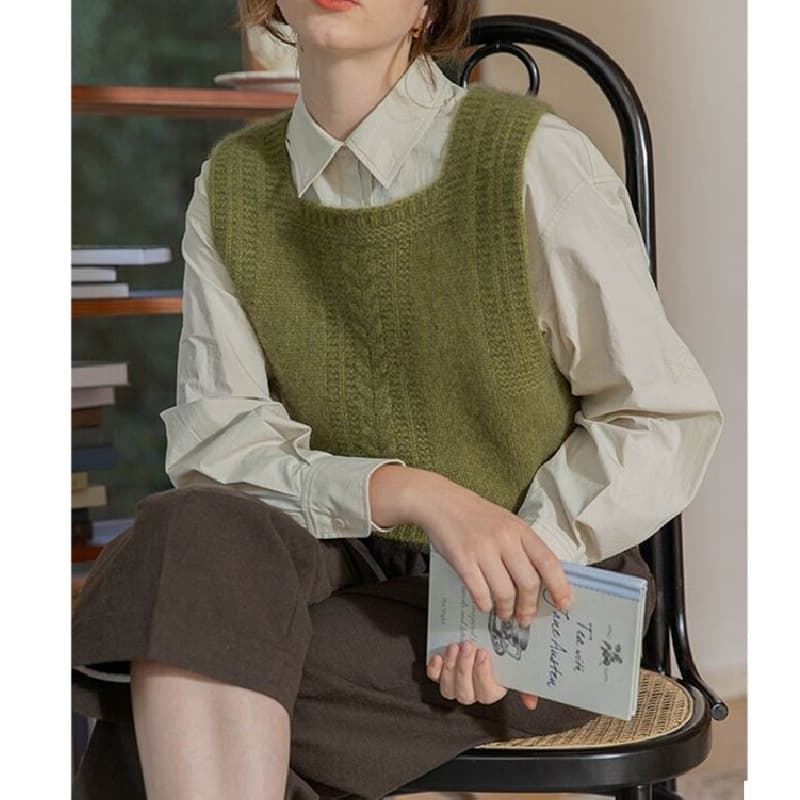 白ニットベスト ケーブル編み レディース 重ね着 ジレ