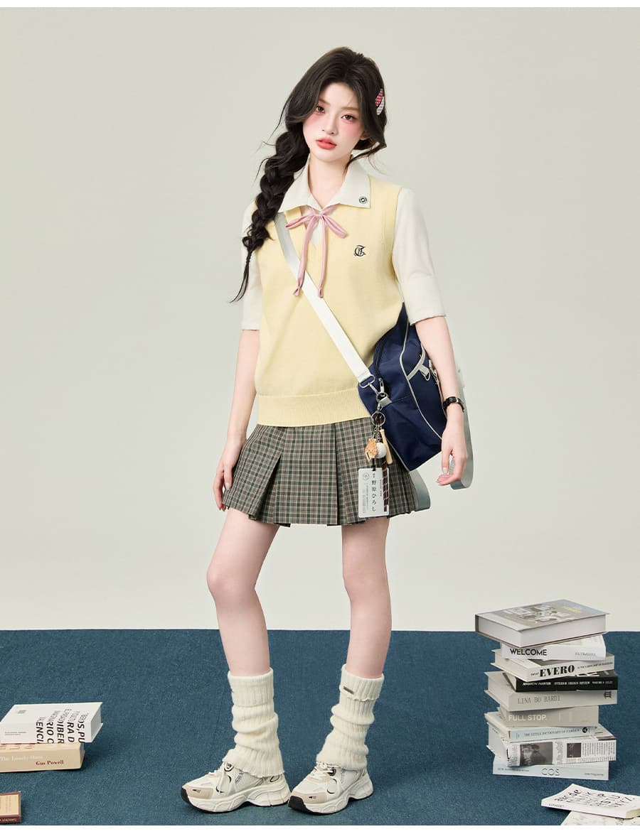 ニットベスト リボン付き制服風ニットベスト