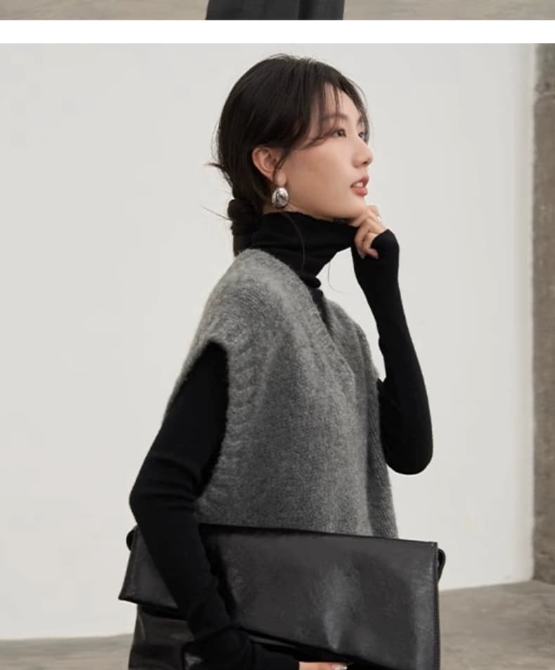 ニットベスト 上質柔らか無地Vネックベスト