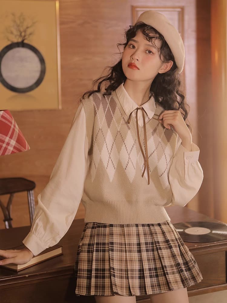 ニットベスト 菱形模様のアカデミックベスト
