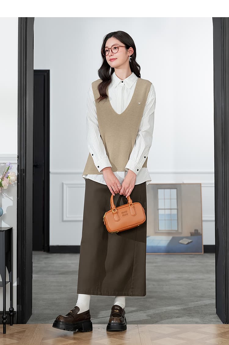 ニットベスト 深みのある大人の重ね着風ニットベスト