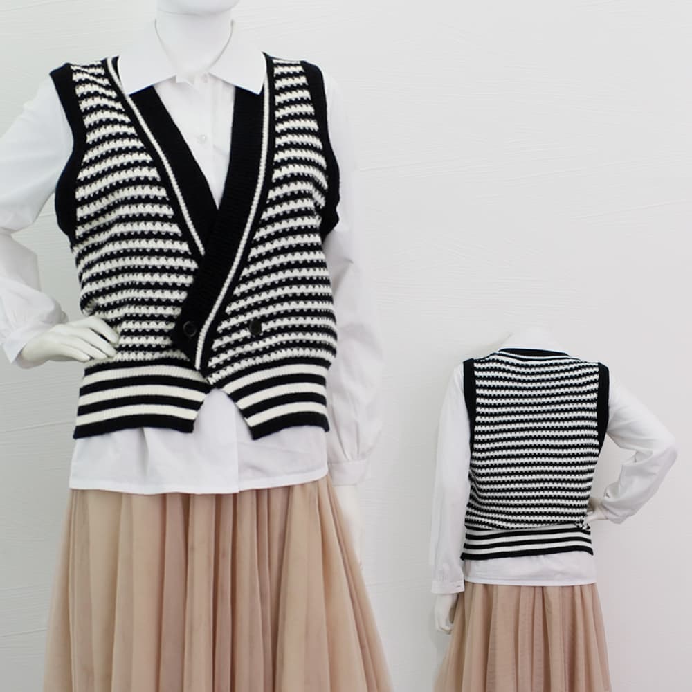 ニットベスト 黒白ボーダー柄 Vネックニットジレ 秋冬重ね着