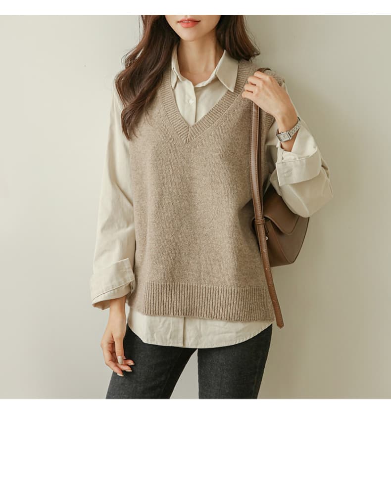 ニットベスト 上質なVネック編み目ベスト