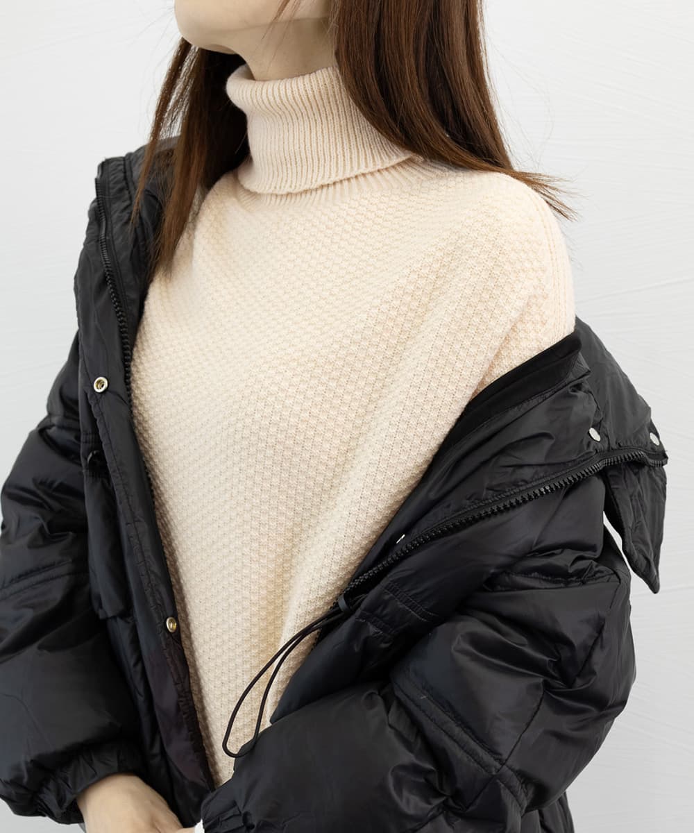 白ニットベスト タートルネック重ね着風ジレ