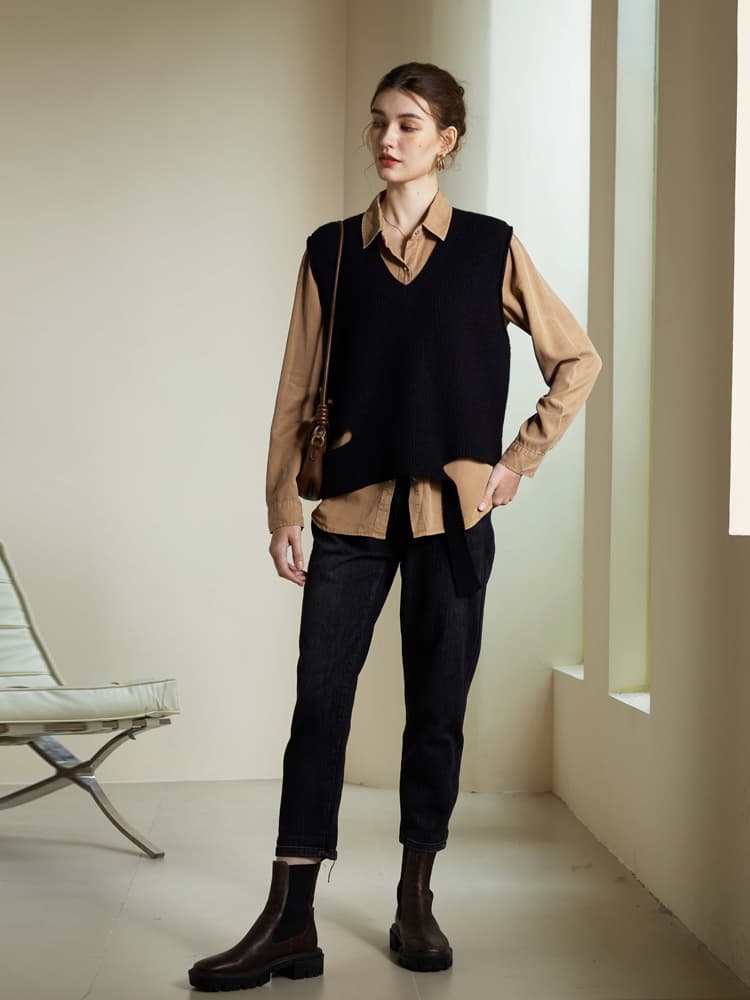 ニットベスト 前後差のある裾デザインリブニット