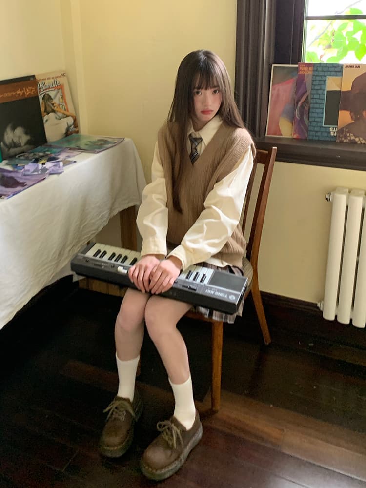 ニットベスト 上質なスクールニットベスト