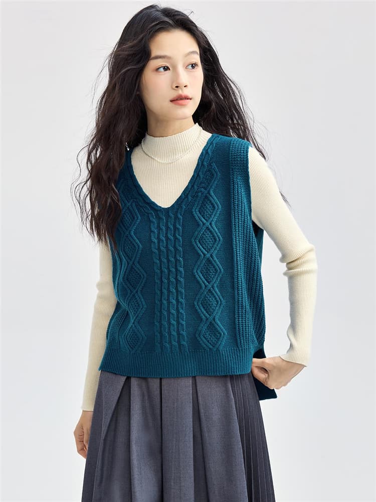 ニットベスト 菱模様編み込みニットベスト