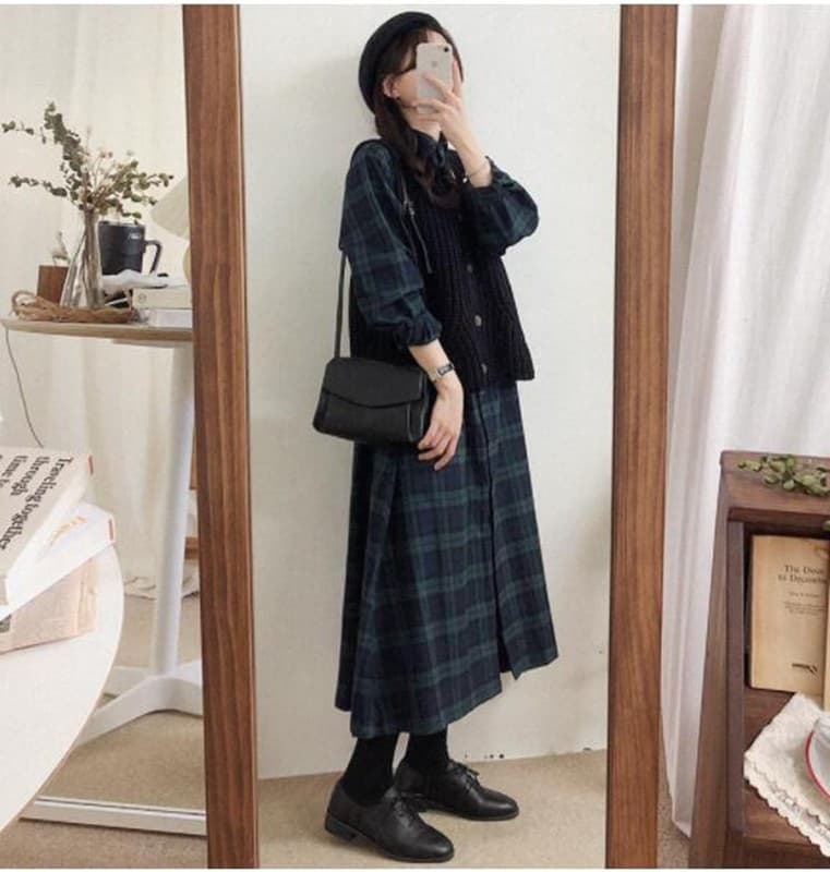 ニットベスト こだわり手編みリブ編みボタン付きベスト