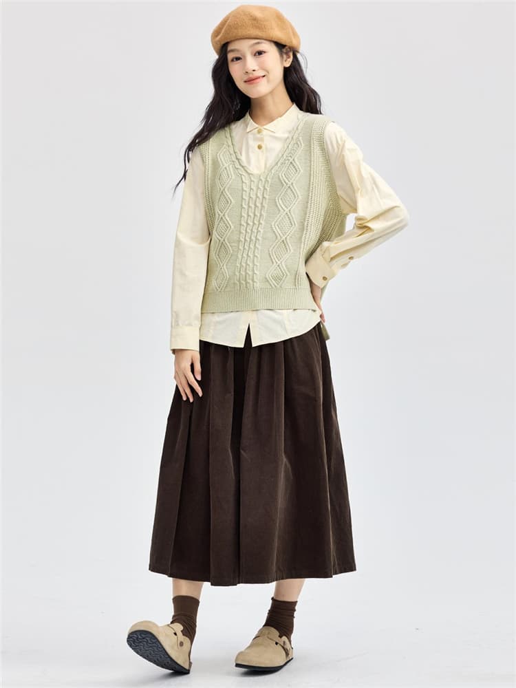 ニットベスト 菱模様編み込みニットベスト