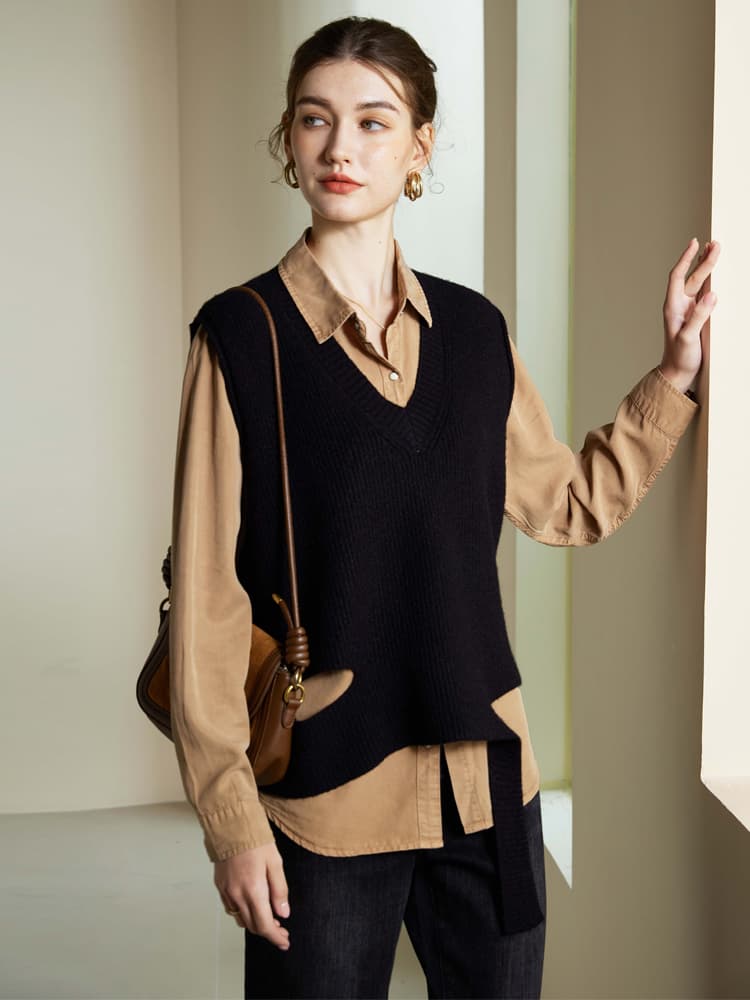 ニットベスト 前後差のある裾デザインリブニット