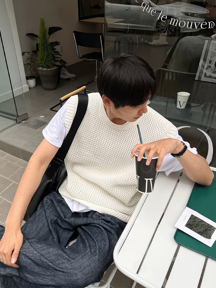 ニットベスト 凹凸編み模様のゆるシルエットサマーベスト