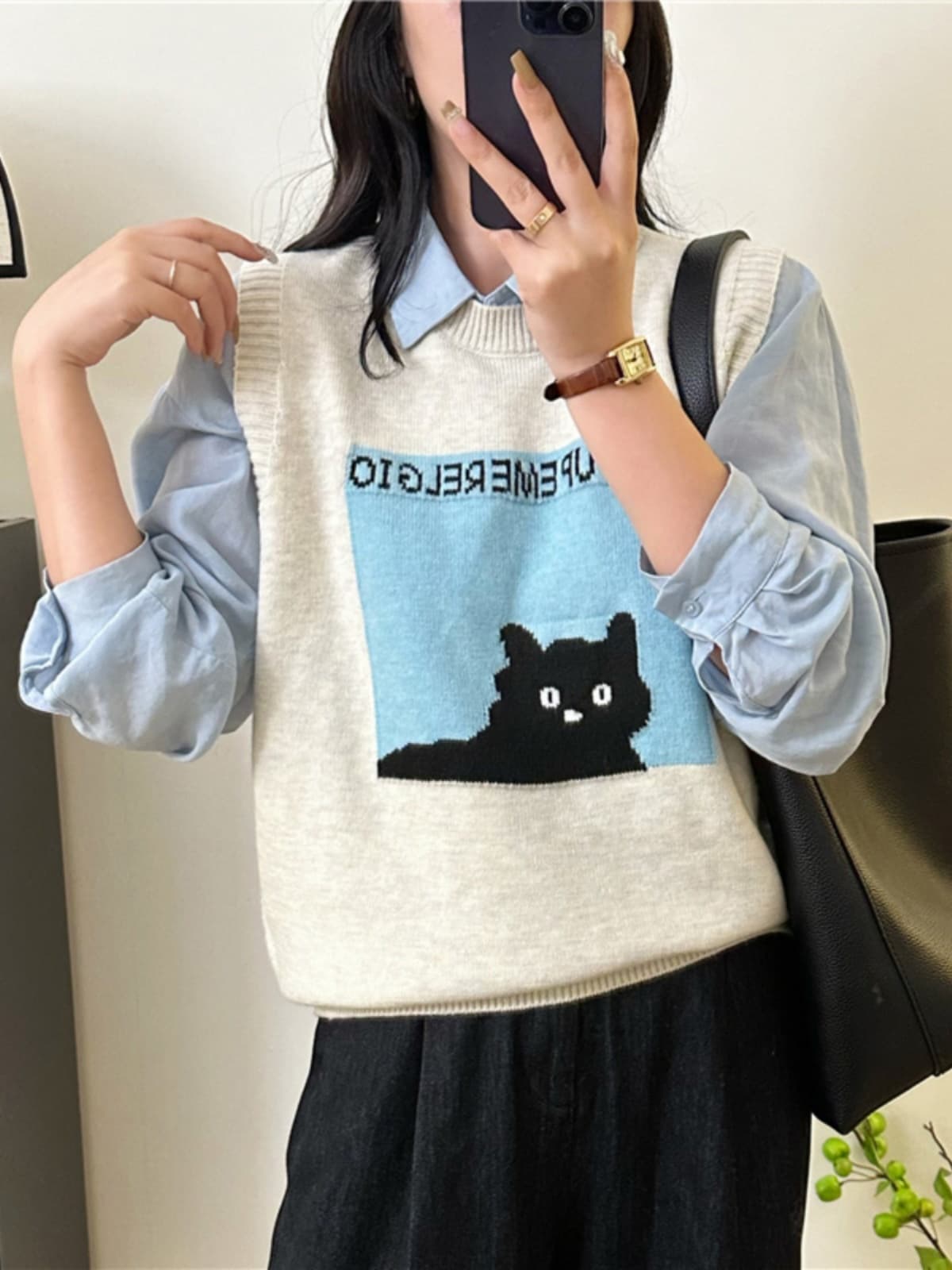 ニットベスト ねこモチーフ柄ゆったりベスト