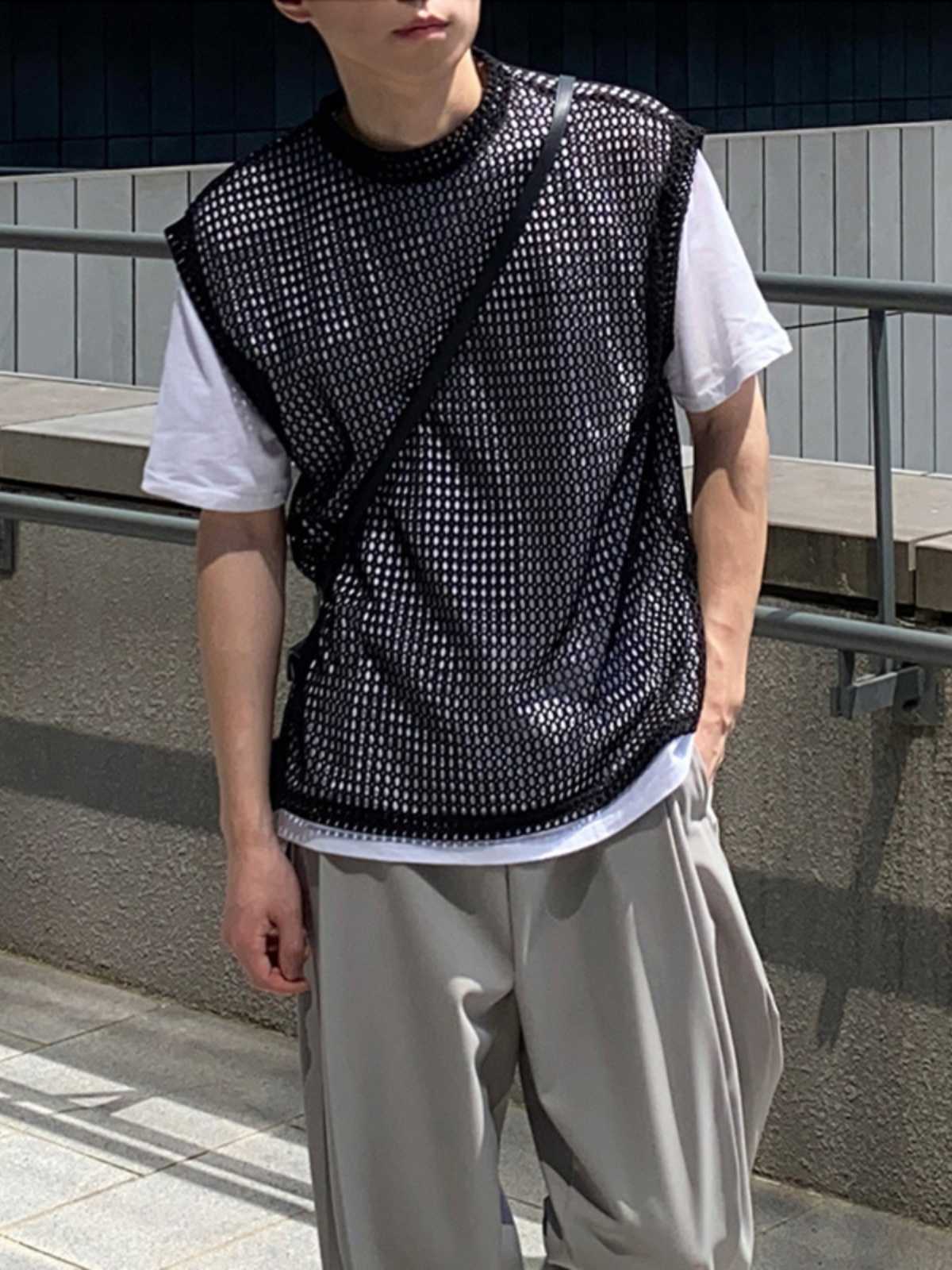 ニットベスト メッシュデザイン透かし編みニットベスト