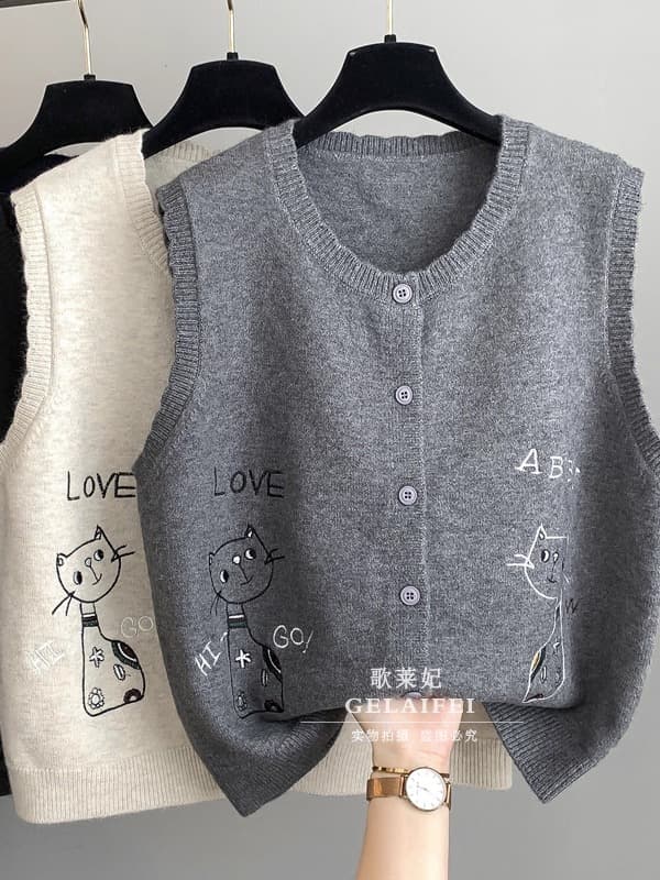 ニットベスト 可愛い猫刺繍入りボタン留め袖なしカーディガン