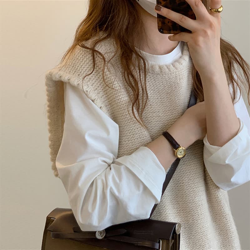 ニットベスト 上品な編み目が美しい袖なしニット重ね着風ワンピース